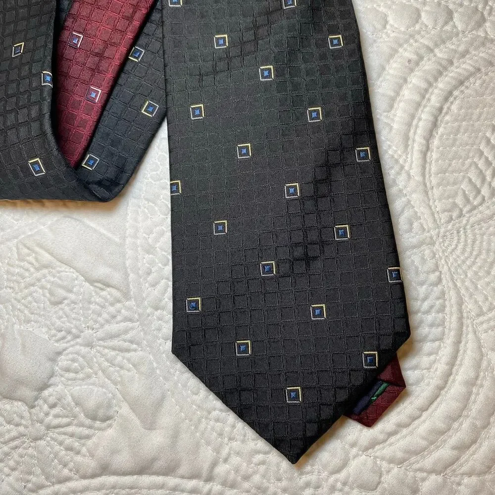 Tommy Hilfiger Men's Black Silk Tie Square Geometric Pattern 58
